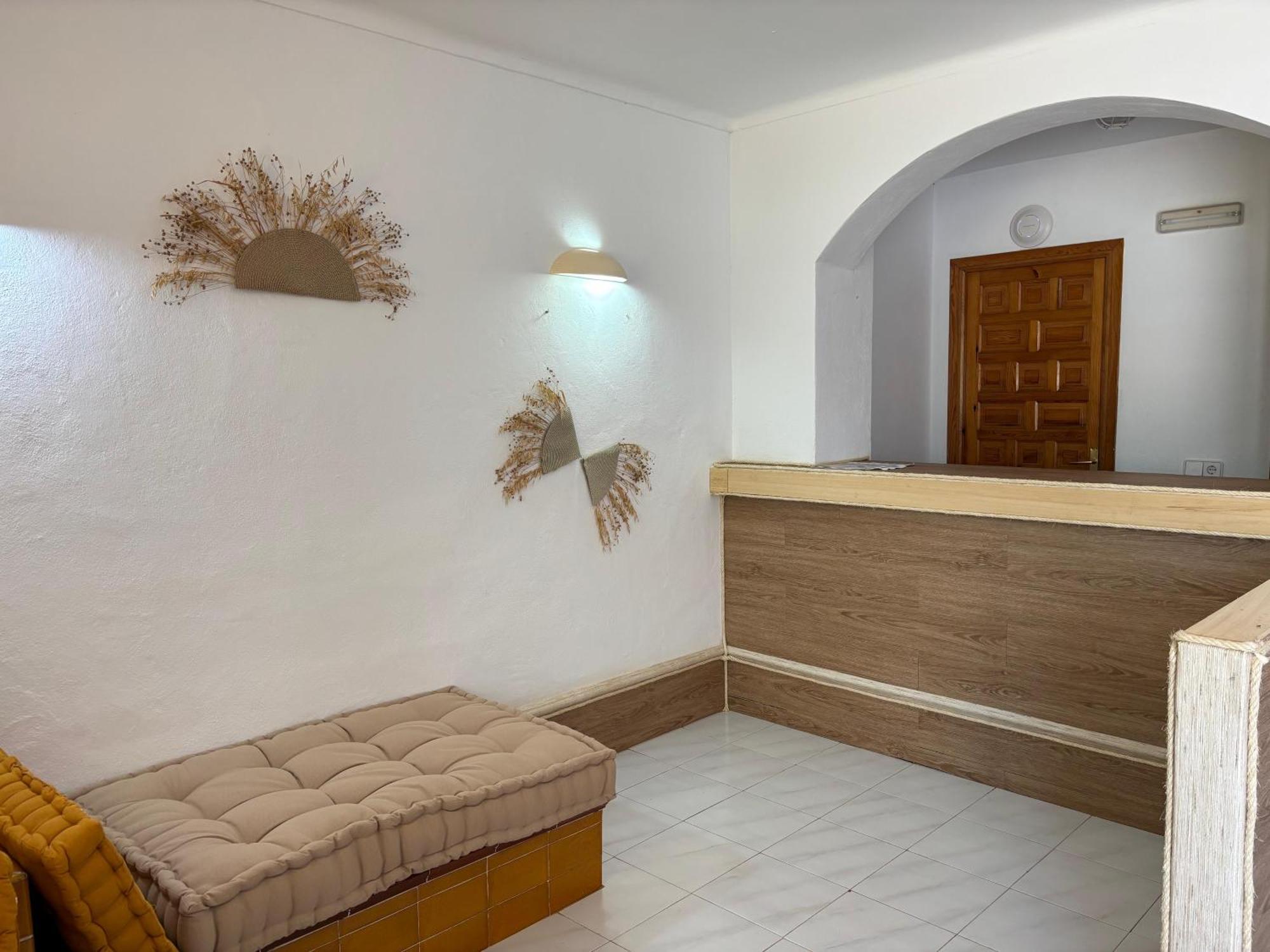 Es Grop Apartamentos Portinatx Buitenkant foto